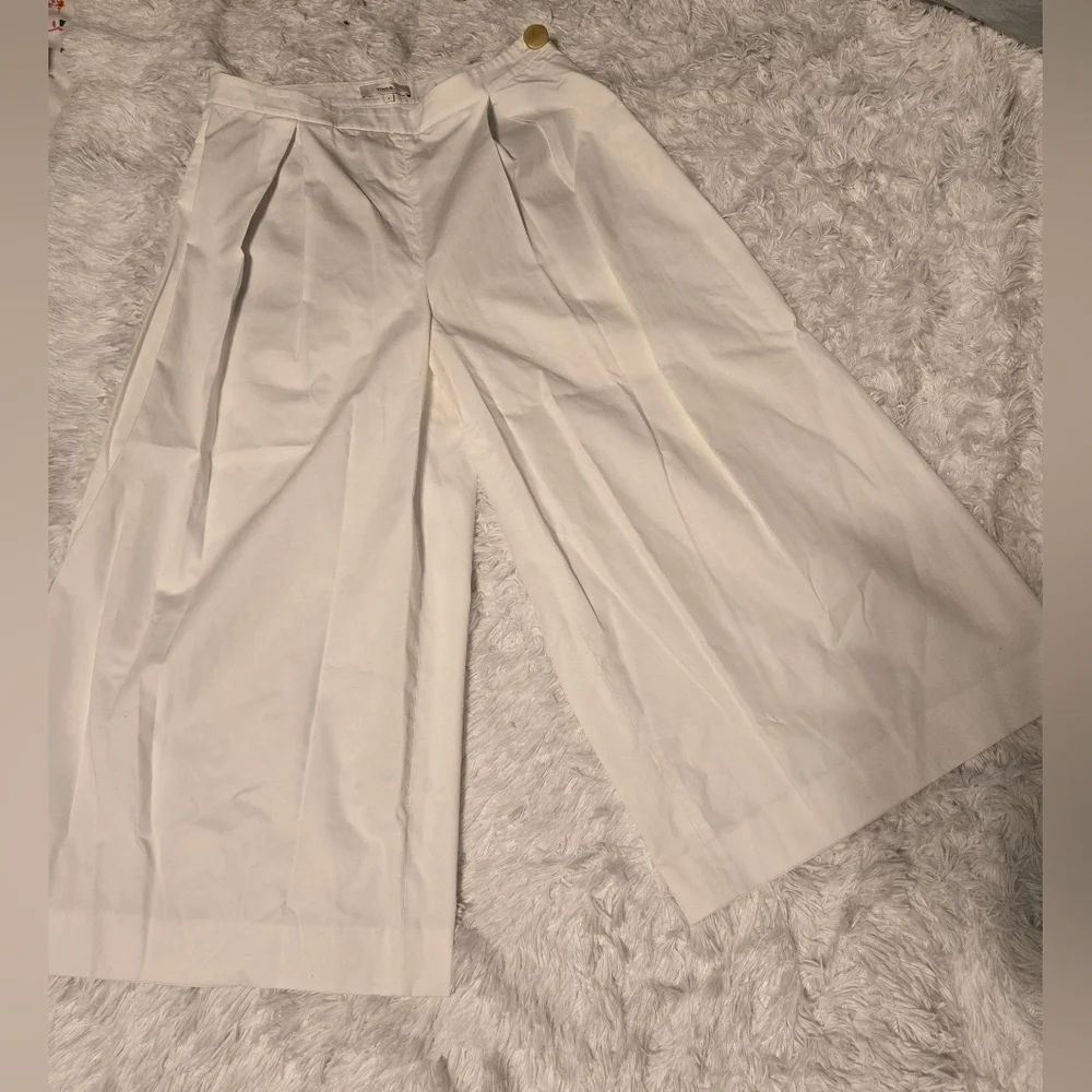 Vince Optic White Pleated Culotte Size 0
